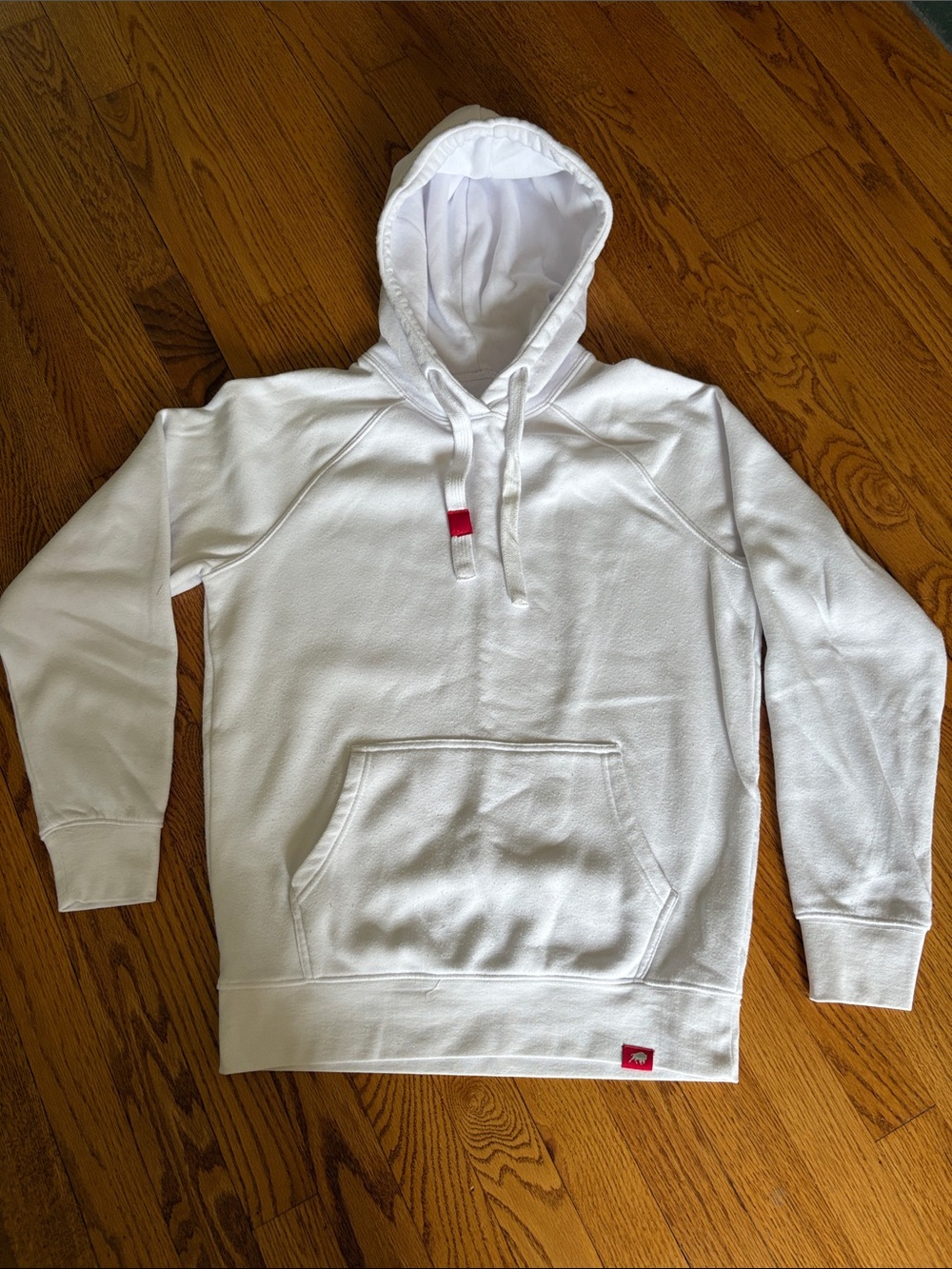 Men's White Pullover Hoodie with Minimal Red Accent